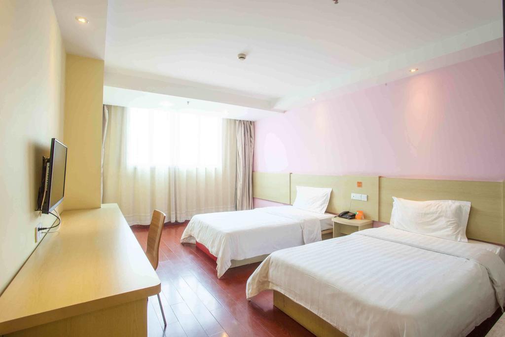 7Days Inn Taizhou Nantong Road Zhongjia חדר תמונה